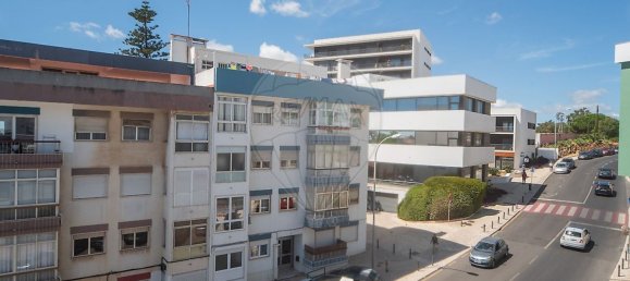 2 Schlafzimmer Wohnung in Oeiras, Portugal, Nr. 329667 10