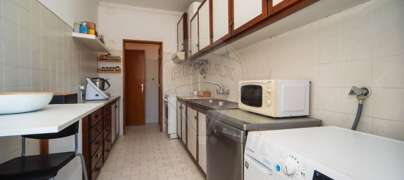 2 Schlafzimmer Wohnung in Oeiras, Portugal, Nr. 329667 12