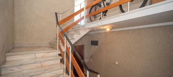 2 Schlafzimmer Wohnung in Oeiras, Portugal, Nr. 329667 24