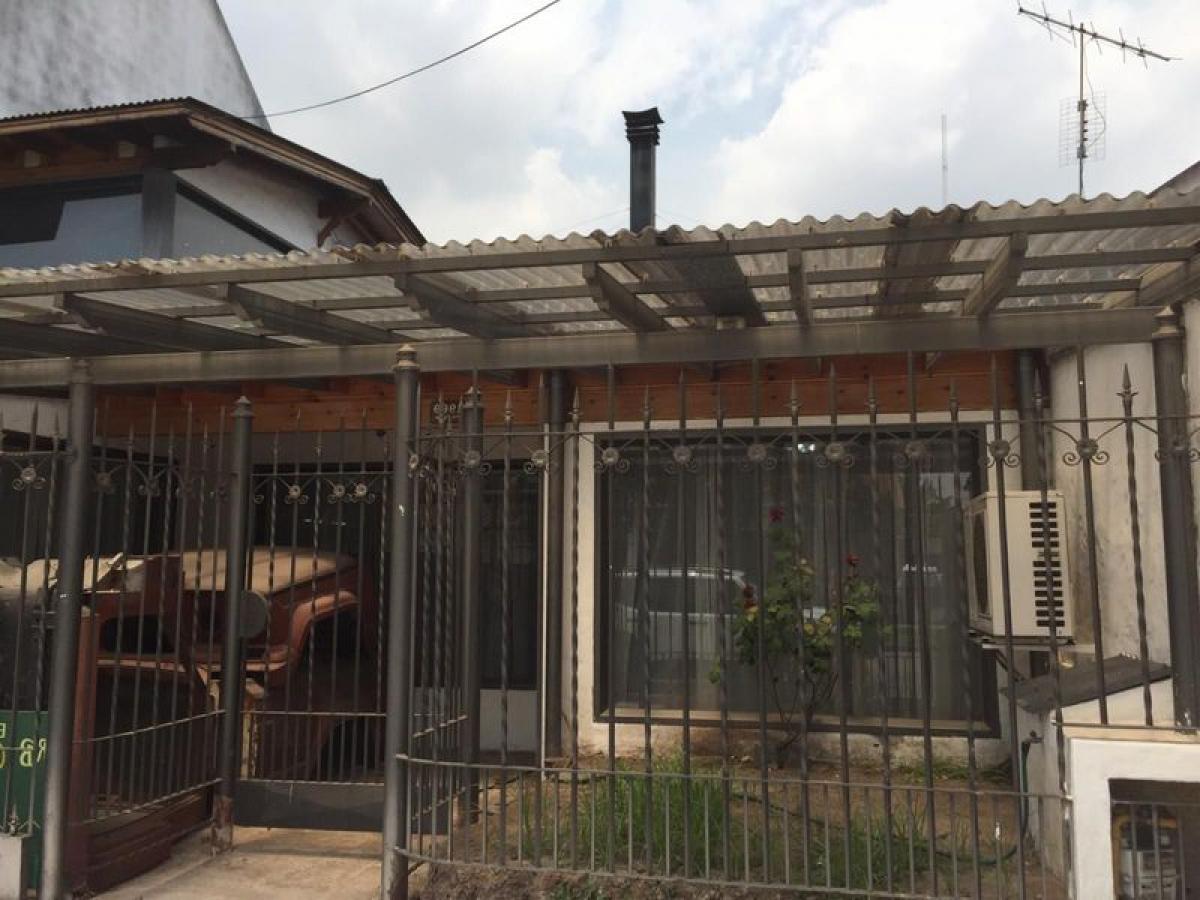 2 bedrooms House in Lomas de Zamora, Argentina No. 51697