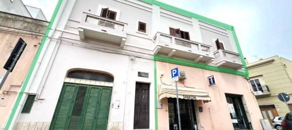 3 bedrooms House in Mesagne, Italy No. 59219 19