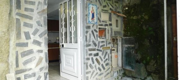 3 bedrooms House in Nespereira, Portugal No. 130511 11