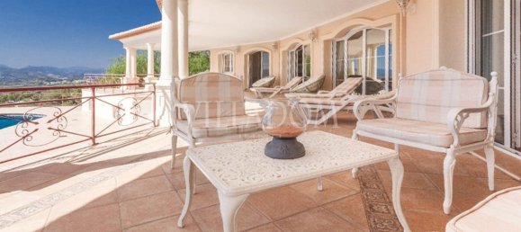 4 bedrooms Villa in Moraira, Spain No. 55029 2