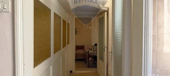 9-salle Appartement à Arcevia, Italy No. 8308 11