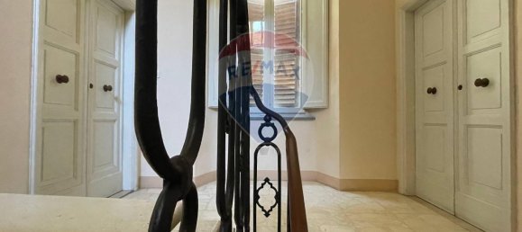 9-salle Appartement à Arcevia, Italy No. 8308 2