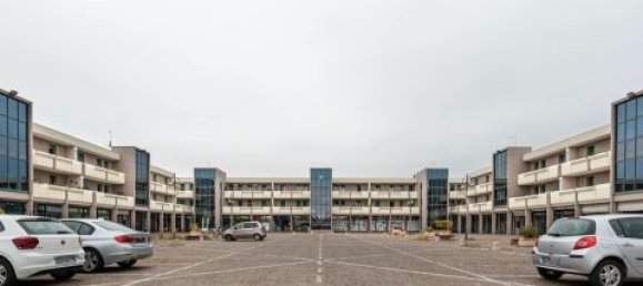 3-Zimmer Gewerbliche Immobilie in Campagna Lupia, Italy, Nr. 221047 3