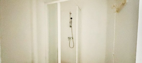 Estudio en Caen, France No. 361959 7