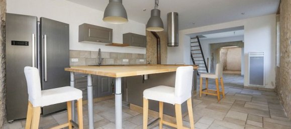 2 Schlafzimmer Haus in Vernou-sur-Brenne, France, Nr. 280650 7