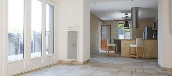 2 Schlafzimmer Haus in Vernou-sur-Brenne, France, Nr. 280650 3