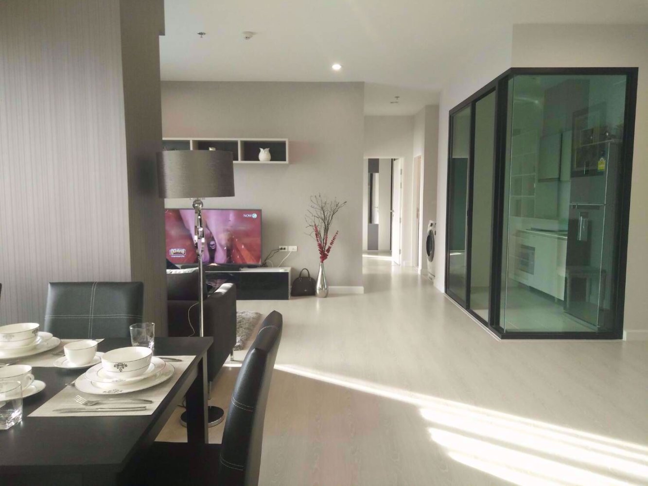 3 bedrooms Condo in Huai Khwang, Thailand No. 10449