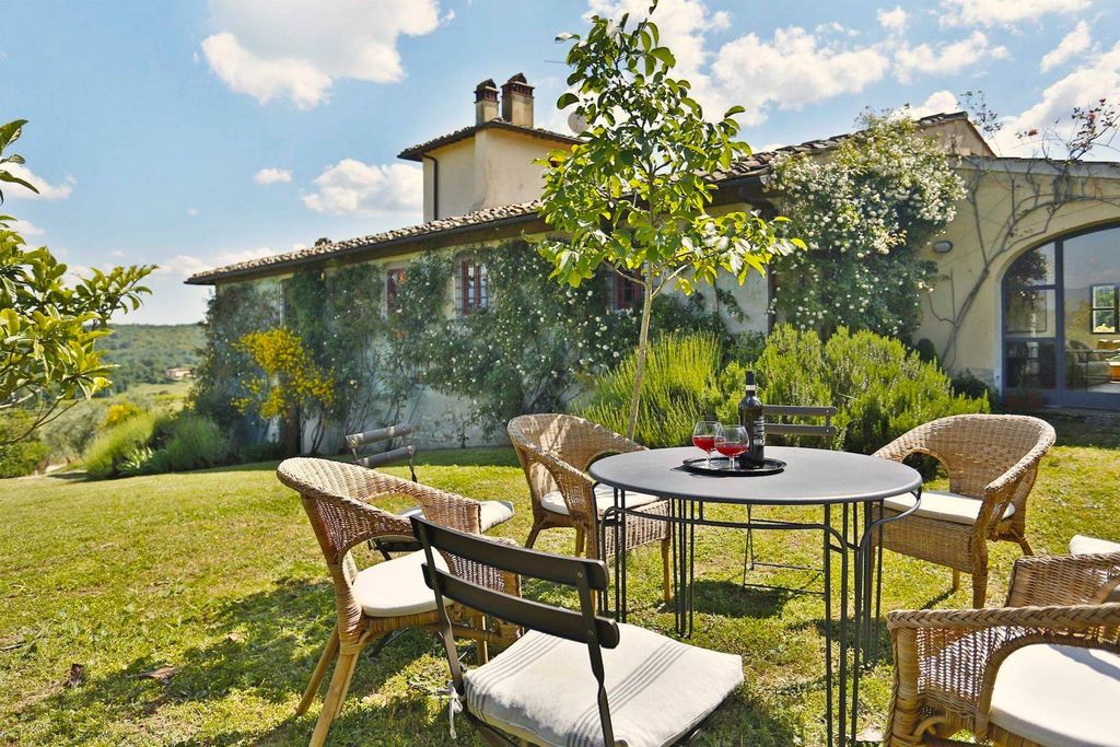 6 Schlafzimmer Villa in Rignano sull'Arno, Italy, Nr. 209000