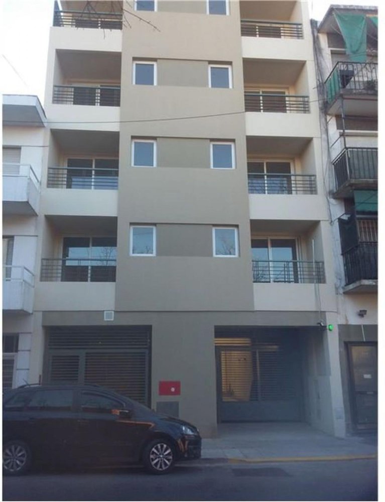 Studio in Buenos Aires, Argentina No. 100871