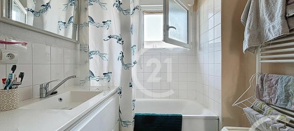 3 bedrooms House in Calvados, France No. 355028 11