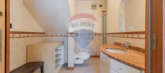 Вилла с 2 спальнями в Монца, Италия № 12077 21