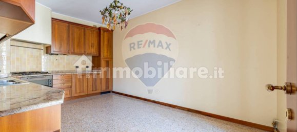 Вилла с 2 спальнями в Монца, Италия № 12077 8