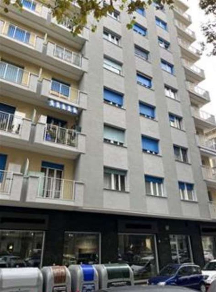 2غرفة شقة في Turin, Italy رقم 50572