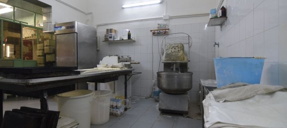  عقار تجاري في Catania, Italy 70متر مربع رقم 67490 9