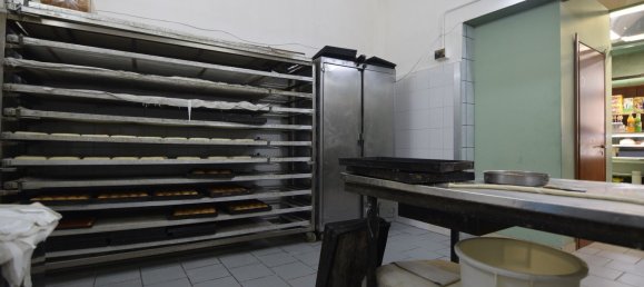  عقار تجاري في Catania, Italy 70متر مربع رقم 67490 10