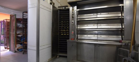  عقار تجاري في Catania, Italy 70متر مربع رقم 67490 12