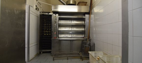  عقار تجاري في Catania, Italy 70متر مربع رقم 67490 11