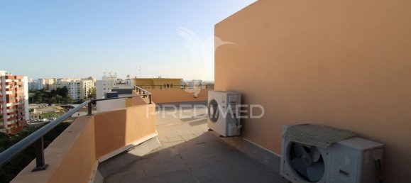 4 bedrooms Penthouse in Faro, Portugal No. 135453 34