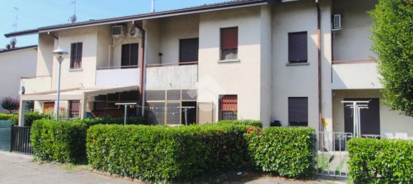 Вилла с 3 спальнями в Кадельбоско ди Сопра, Италия № 346165 2