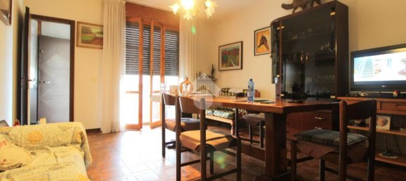 Вилла с 3 спальнями в Кадельбоско ди Сопра, Италия № 346165 6