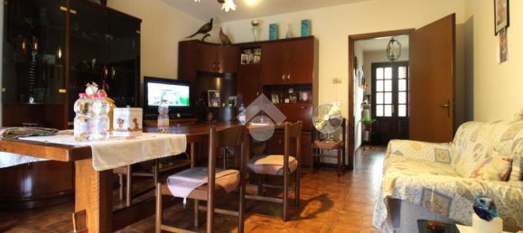 Вилла с 3 спальнями в Кадельбоско ди Сопра, Италия № 346165 5