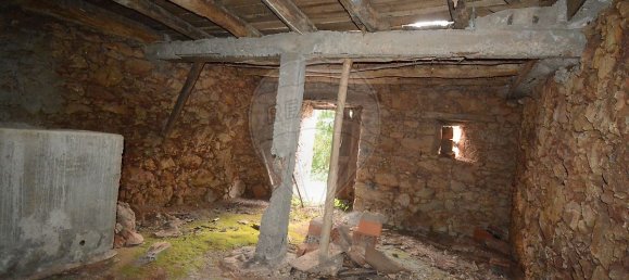 2 bedrooms House in Macas de Dona Maria, Portugal No. 27046 20