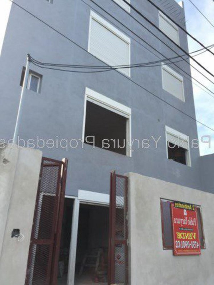 Studio in Tres de Febrero, Argentina No. 63136