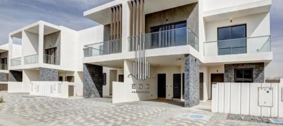 3 Schlafzimmer Villa in Yas Island, UAE, Nr. 45319 9