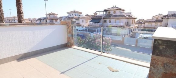 2 bedrooms Duplex in Alicante, Spain No. 177276 18