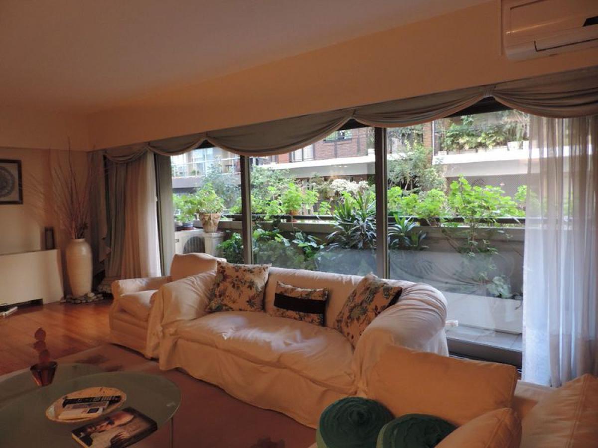 4 bedrooms Apartment in Buenos Aires, Argentina No. 95092