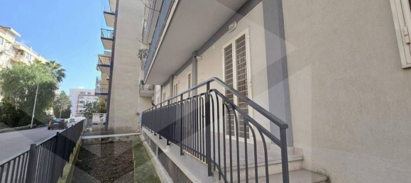 Квартира с 2 спальнями в Мольфетта, Италия № 97671 3