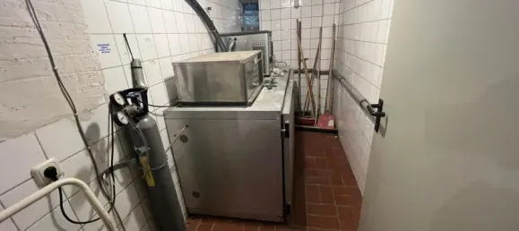 170m² Cafe / restaurant in Hamburg-Nord, Germany No. 281566 8