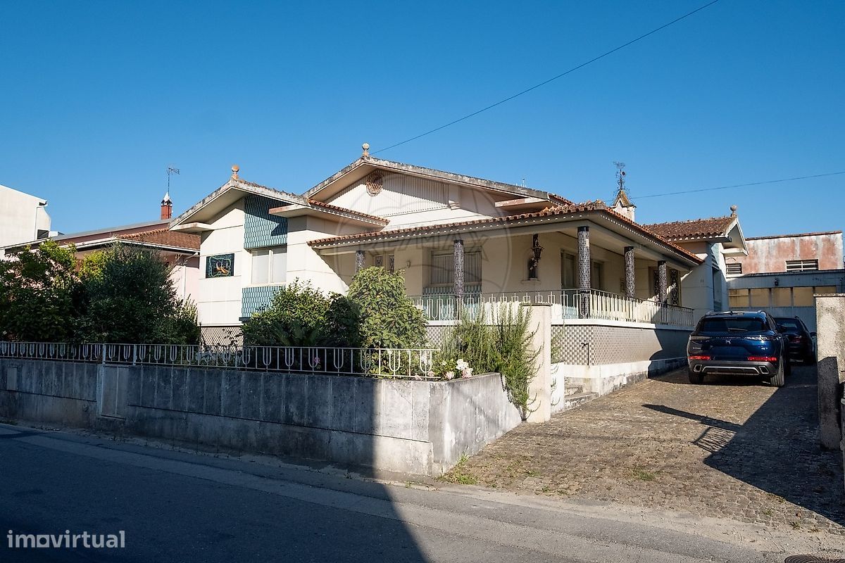 5 bedrooms House in Fermentelos, Portugal No. 222605
