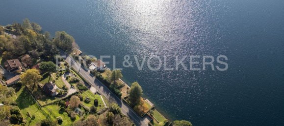 8-salle Villa à Orta San Giulio, Italy No. 62972 24
