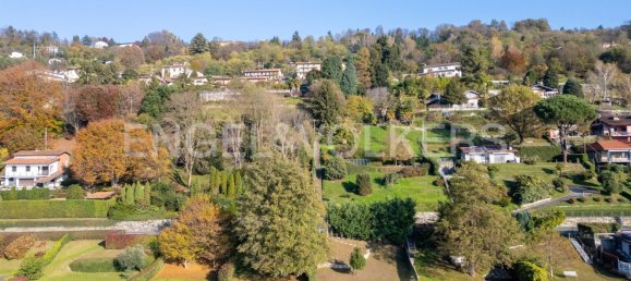 8-salle Villa à Orta San Giulio, Italy No. 62972 3