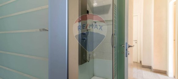 Villa de 6 dormitorios en Varallo Pombia, Italy No. 110547 40