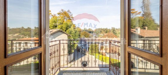 Villa de 6 dormitorios en Varallo Pombia, Italy No. 110547 35