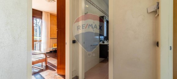 Villa de 6 dormitorios en Varallo Pombia, Italy No. 110547 22