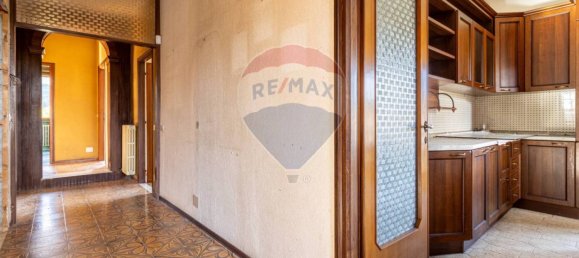 Villa de 6 dormitorios en Varallo Pombia, Italy No. 110547 43