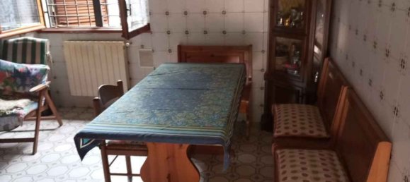 4 rooms House in Prato, Italy No. 271877 11