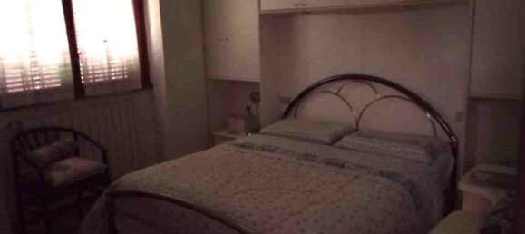 4 rooms House in Prato, Italy No. 271877 6