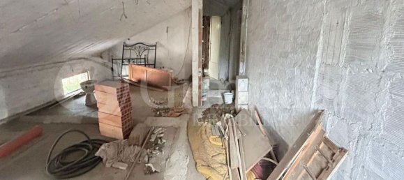 4-salle Appartement à Maiolati Spontini, Italy No. 67156 2