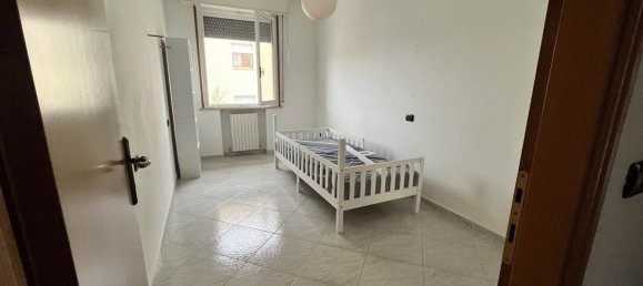 4 rooms Apartment in Rimini, Italy No. 99901 6