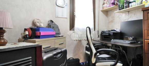 2 bedrooms Apartment in Mariano Comense, Italy No. 268805 21