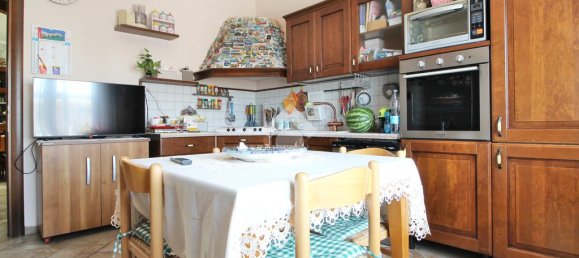 2 bedrooms Apartment in Mariano Comense, Italy No. 268805 12