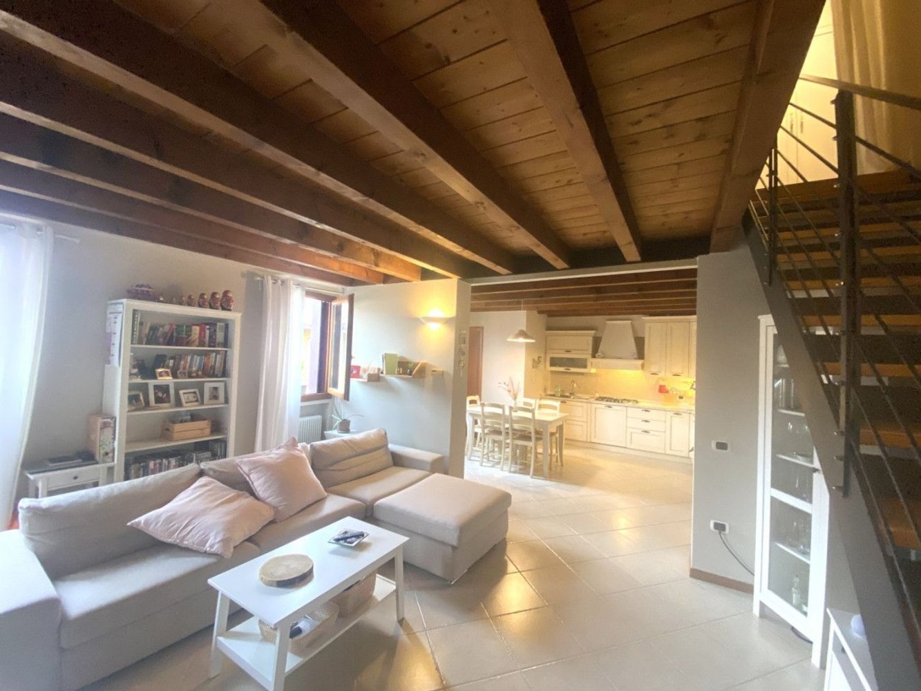 3 bedrooms Duplex in Malo, Italy No. 376881