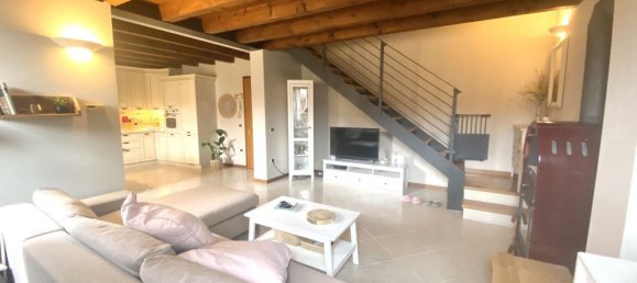 3 bedrooms Duplex in Malo, Italy No. 376881 4